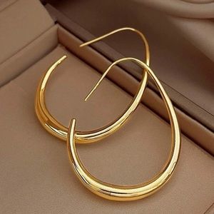 NEW Gold Hoop Earrings